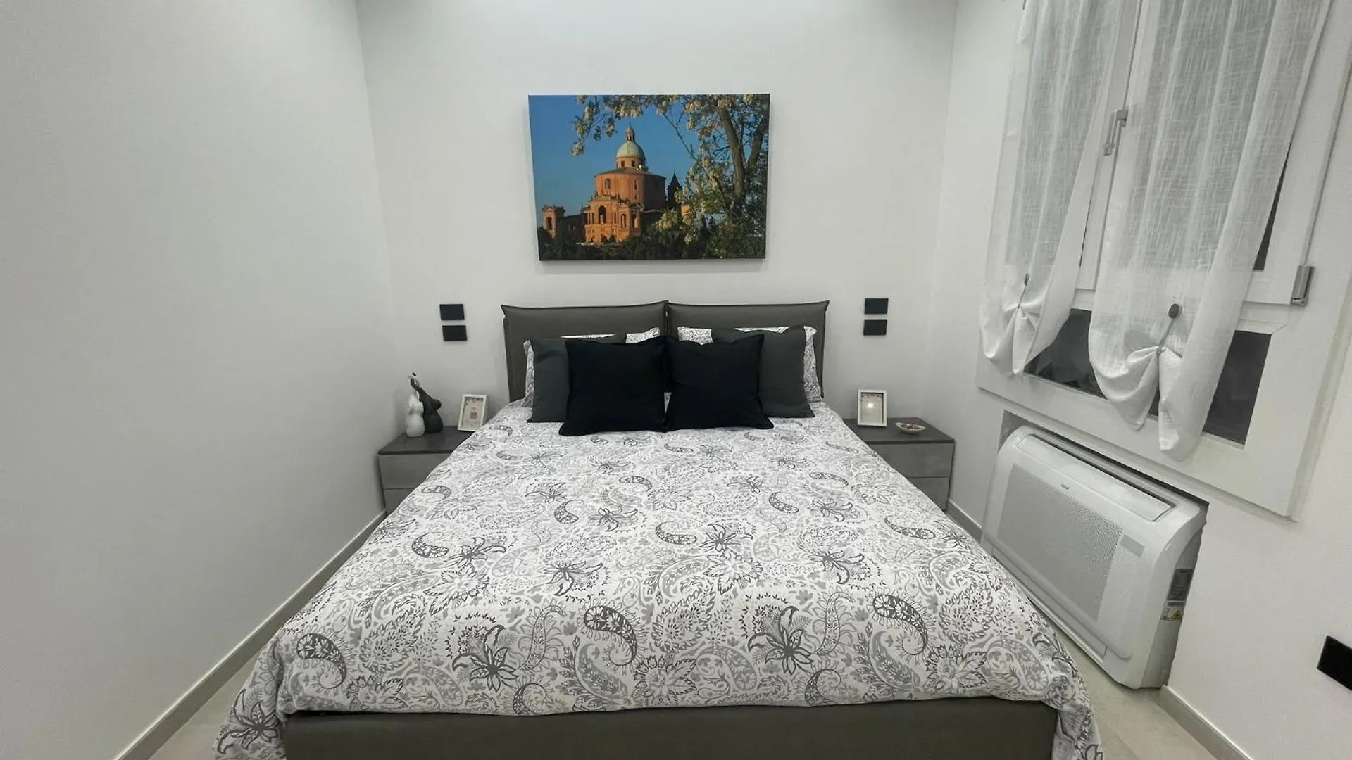 Dream Suite Bologna Italy