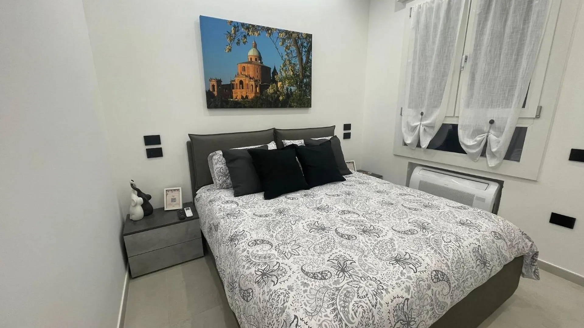 Dream Suite Bologna Italy