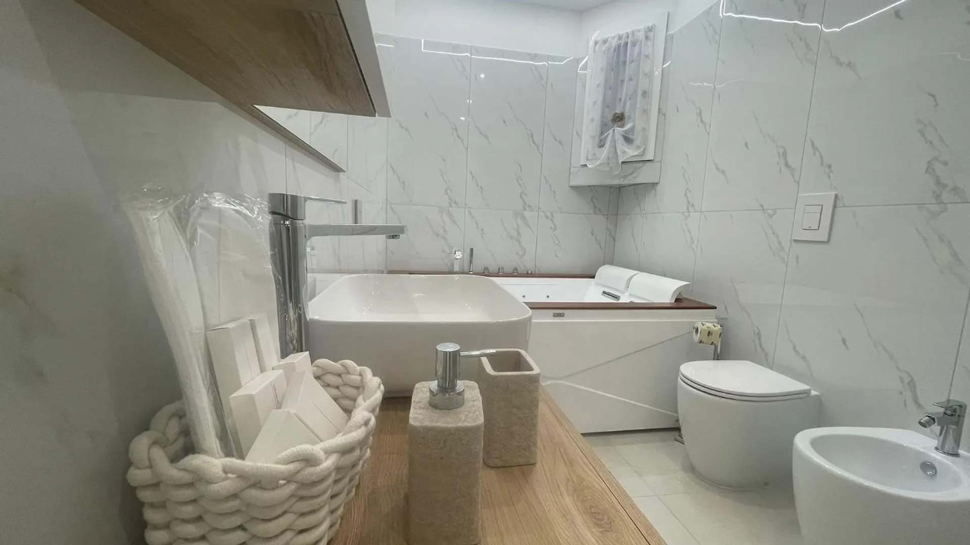 Dream Suite Bologna 0*,